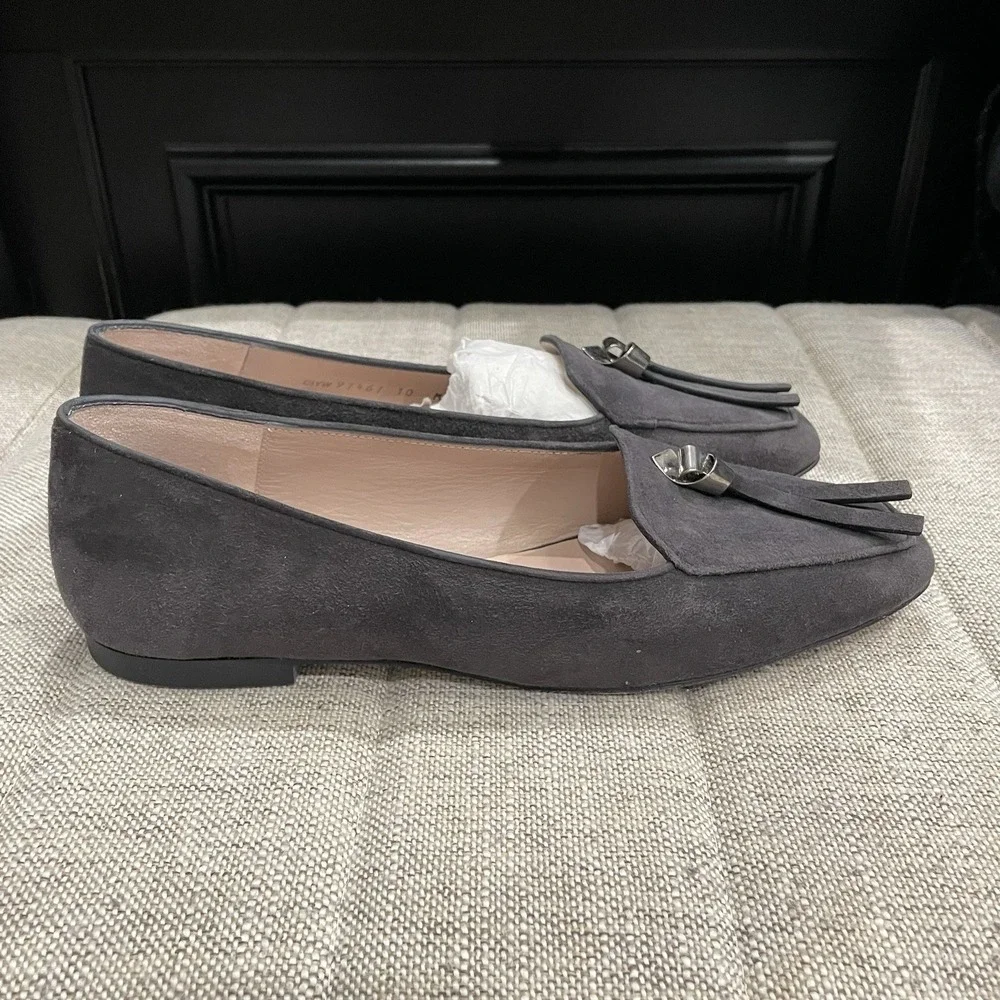 Stuart Weitzman 10M Women's Asphalt Grey Suede Slipknot Tassel Slip-On‎ Loafers